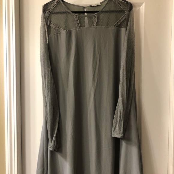 Drop waist Beauty.  Flattering and Comfy - Picture 1 of 8